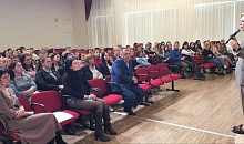 Ольга Тимофеева обсудила с педагогами Михайловска запрет на вейпы